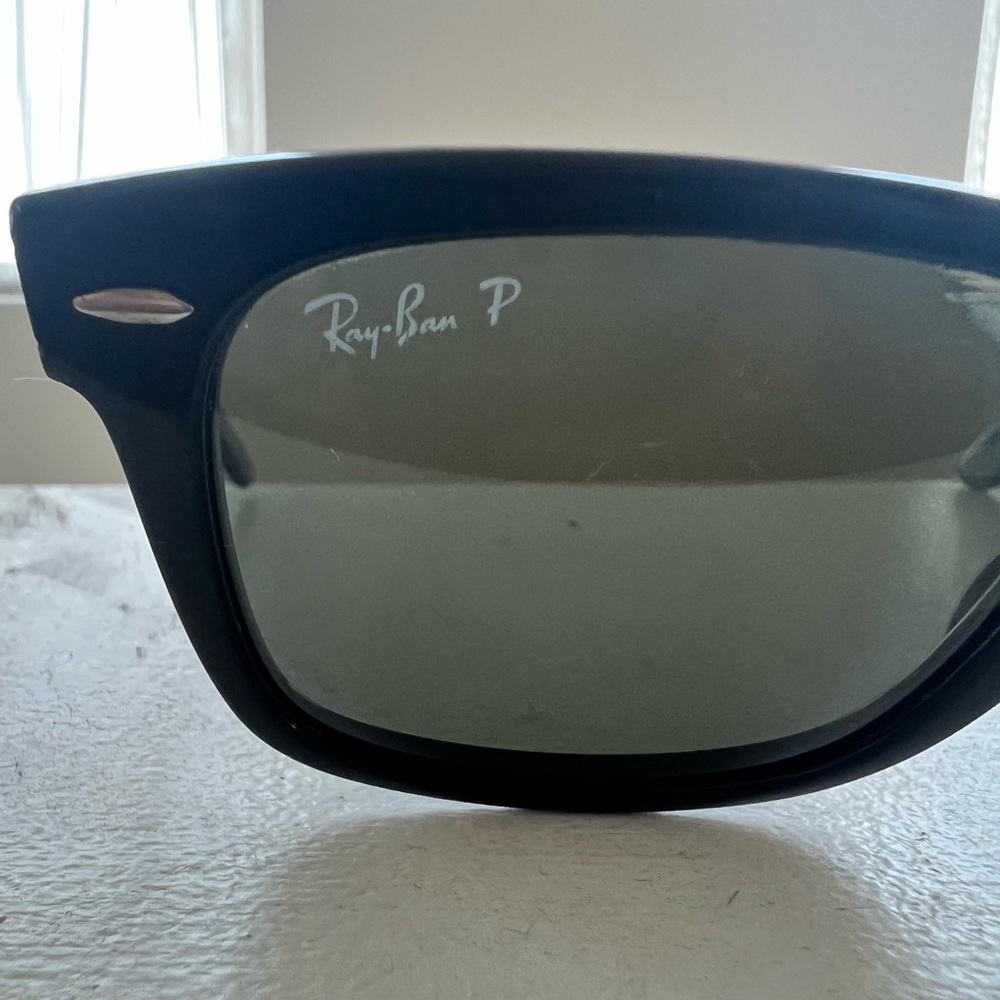 Ray-Ban Original Wayfarer Classic Sunglasses - Picture 2 of 9